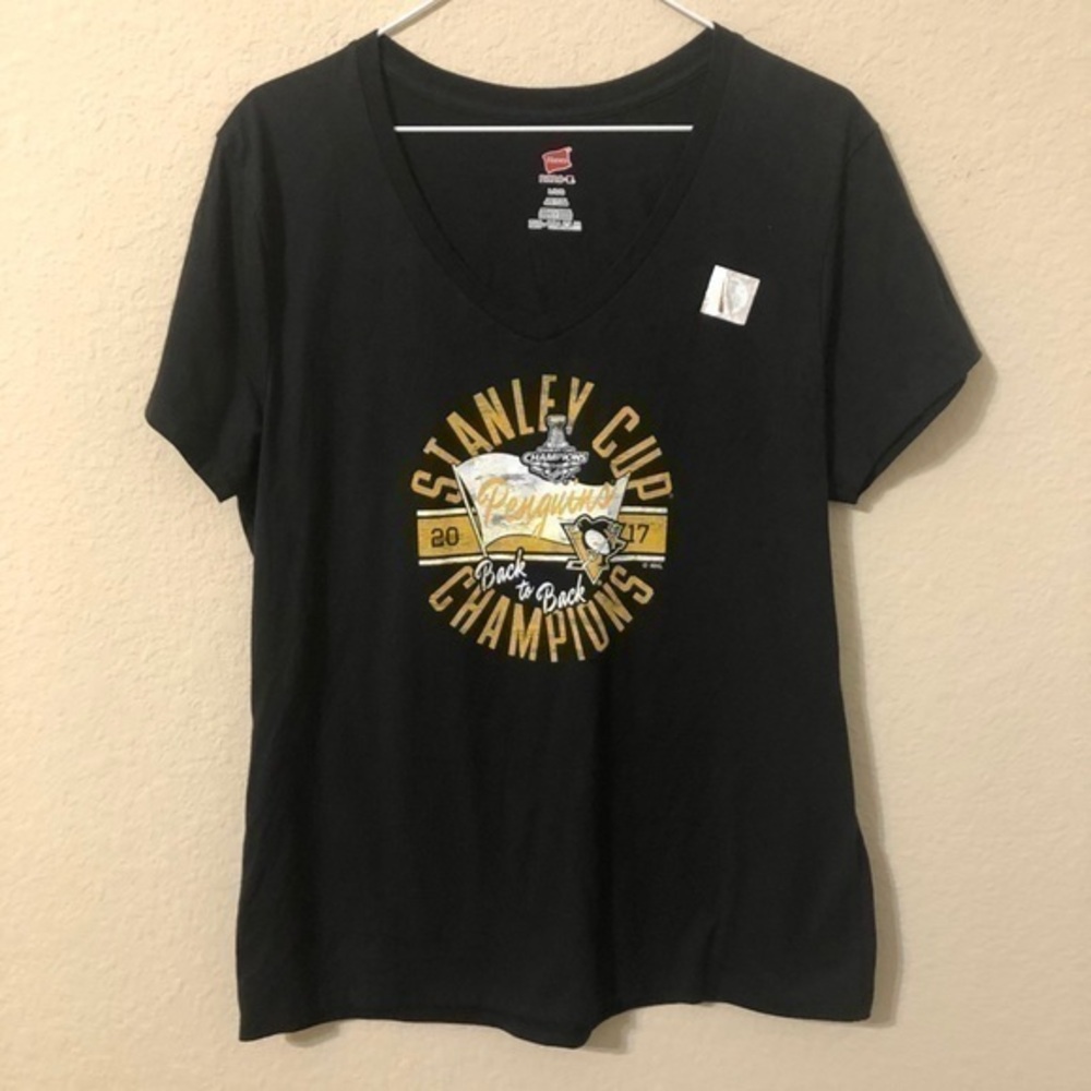 NHL 2017 Stanley Cup Champs Penguins T-Shirt NWT
